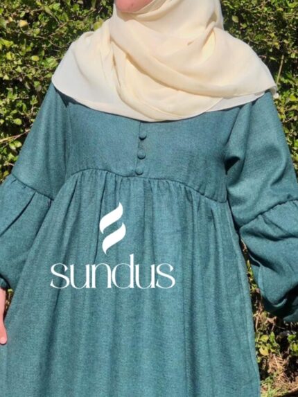 Cozy Nagham Robe with Elegant Balloon Sleeves